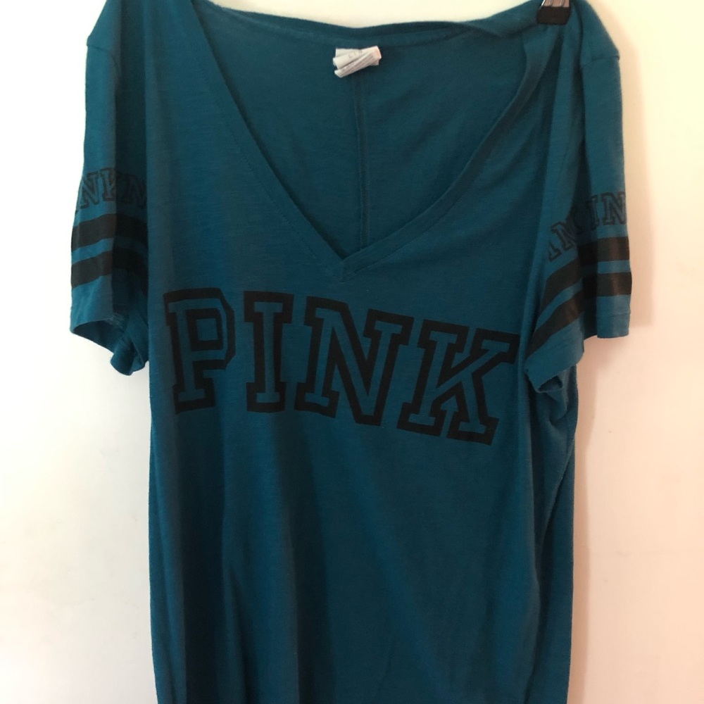 PINK v neck t shirt